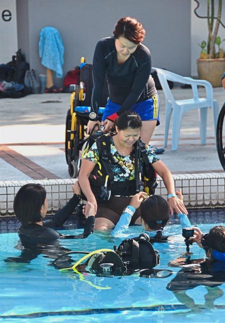 Disabled divers to help with coral conservation