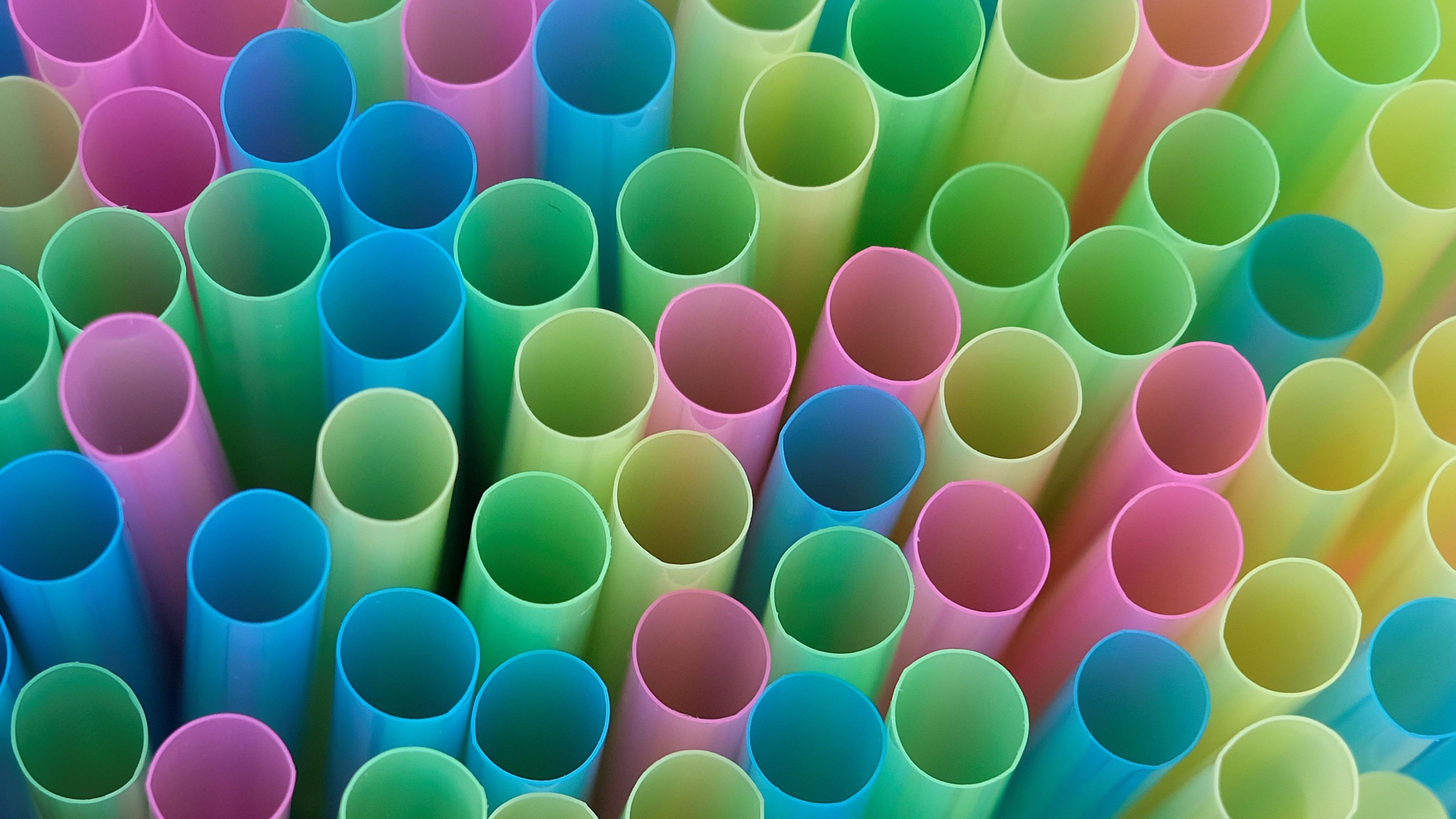 How the Starbucks plastic straw ban affects people with disabilities