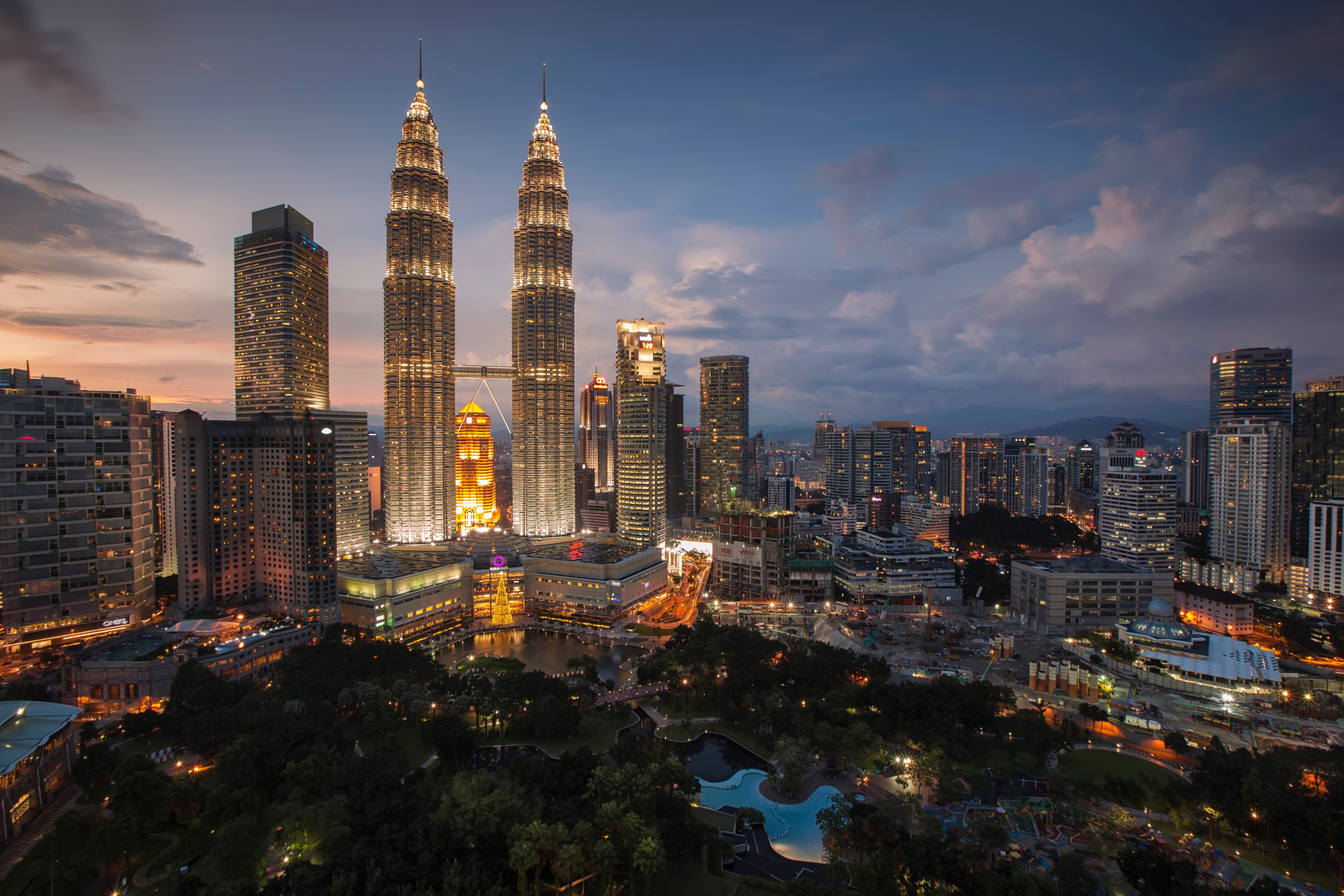 Wheelchair-accessible attractions for Malaysian tourists