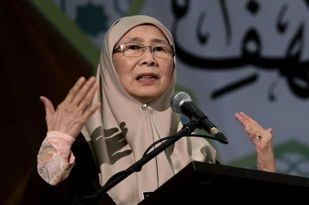 Wan Azizah: Rightsizing of civil service won’t touch 1% quota reserved for the disabled